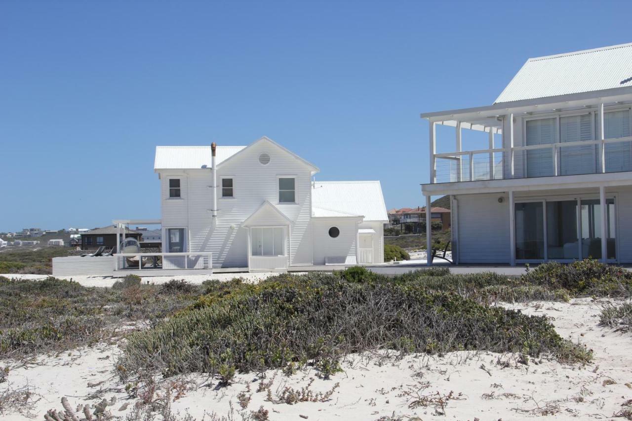 Pearl Bay Beach Home Yzerfontein Exteriör bild